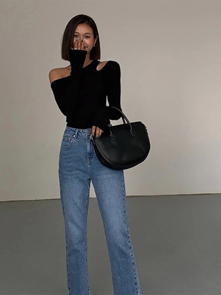 Off-shoulder long sleeve cut out