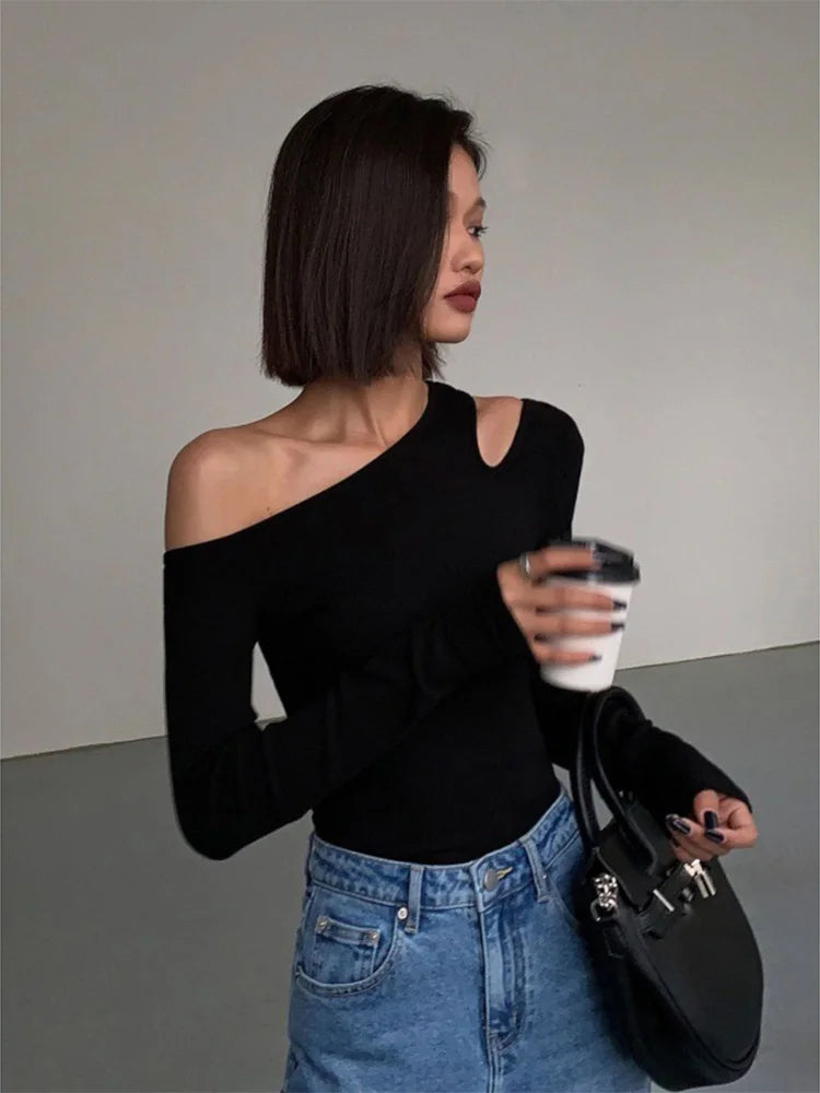 Off-shoulder long sleeve cut out
